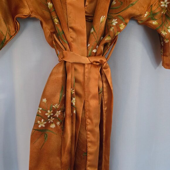 Copper colored silky robe - Picture 8 of 16